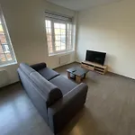 Business Apartment *
